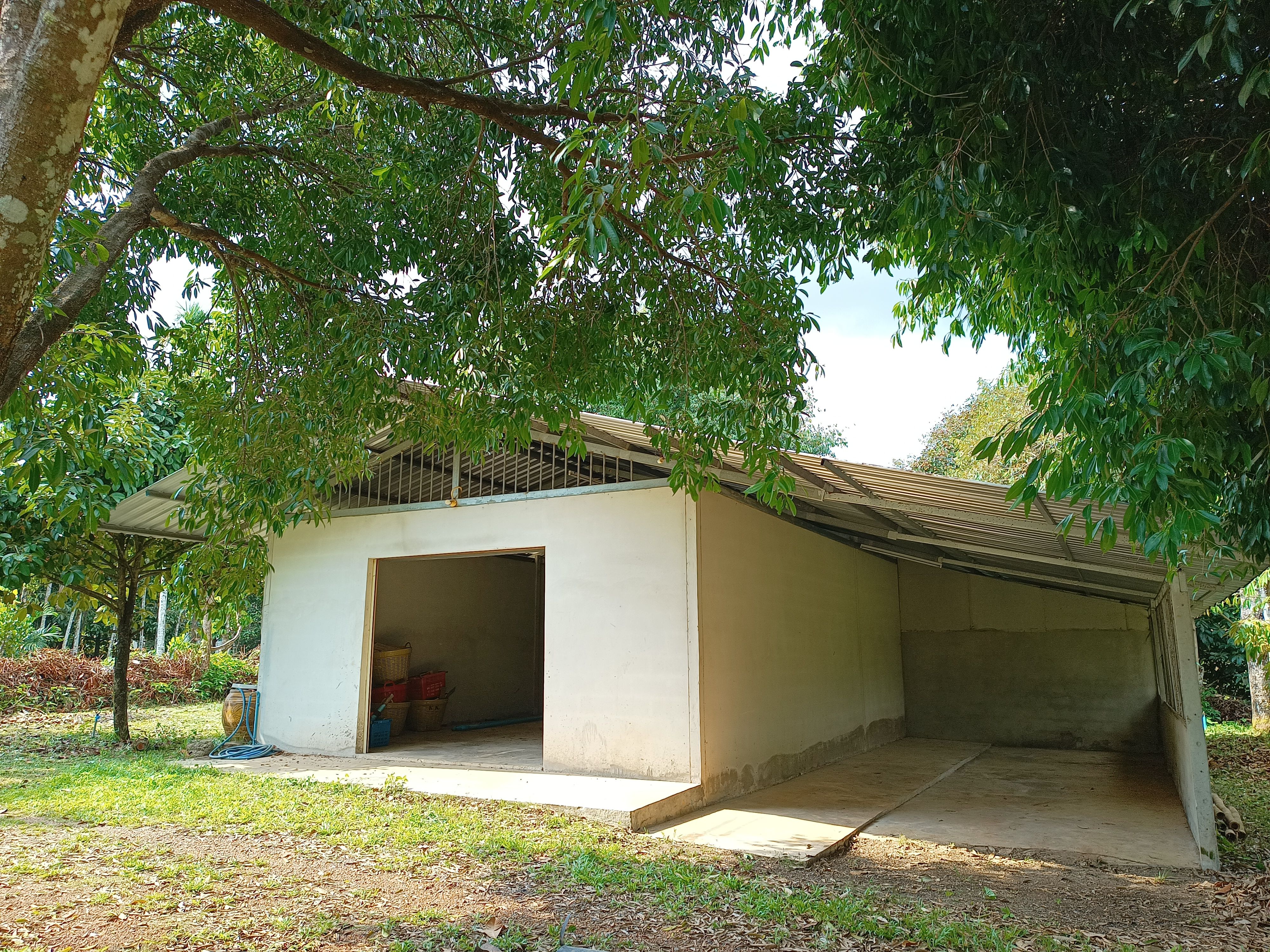 ขายที่ดินสวนทุเรียน ใกล้ตัวเมืองจันทบุรี
