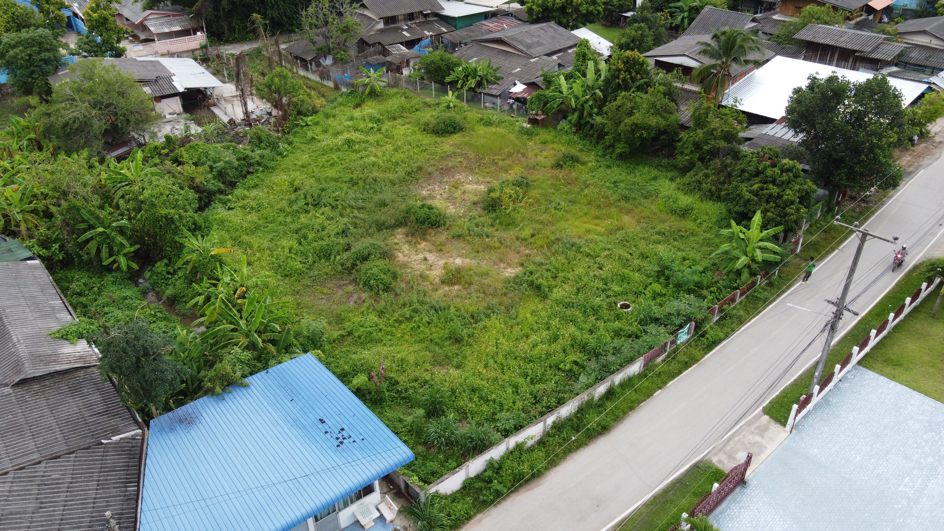 ขายที่ดิน 70 ตร.ว. จำนวน 4 แปลง (ถมแล้ว ไฟฟ้าและประปาพร้อม)