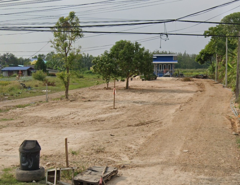 ที่ดินพร้อมสิ่งปลูกสร้าง อ.องครักษ์ จ.นครนายก 0-3-54.6