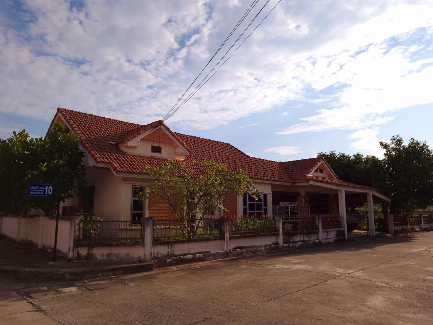 ขายบ้านเดี่ยวใกล้ถนนสุขุมวิท(มบ.ดุสิตธานี1) อ.บางละมุง จ.ชลบุรี