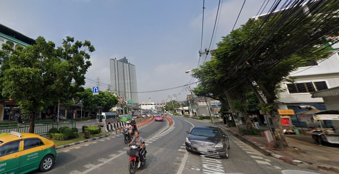 พื้นที่ทำเลทอง ห่างจากโรงพยาบาลวิภาราม ประมาณ 100 เมตรเท่านั้น เรียกได้ว่าเป็นศูนย์กลางความเจริญ