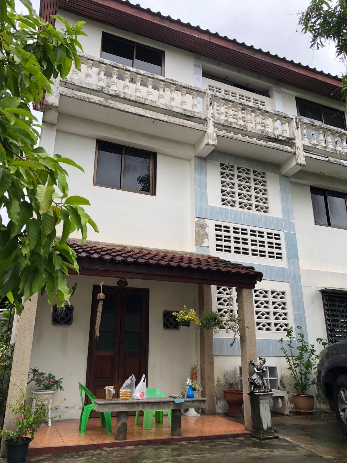 ขายบ้านกรุงเทพฯ เขตบางซื่อ บ้านทรงสวย ทำเลดี เดินทางง่าย แหล่งอำนวยความสะดวกรอบด้าน 0-0-93