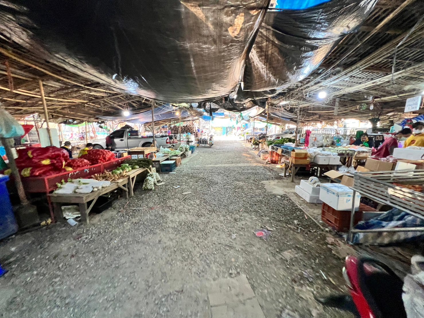 ขายที่ดิน 4 ไร่กว่า ในเมืองลำพูน สภาพตลาดประตูลี้