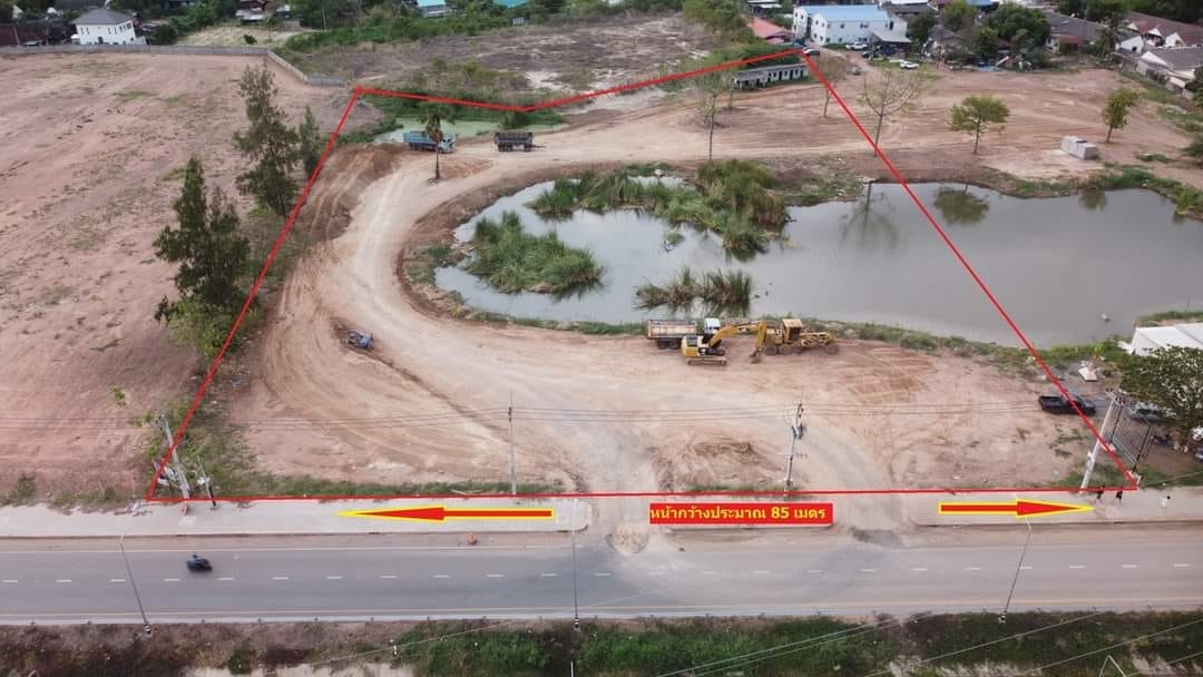 ต้องการขาย ที่ดิน หน้ากว้างติดถนน 85 เมตร ในเมือง โคราช 