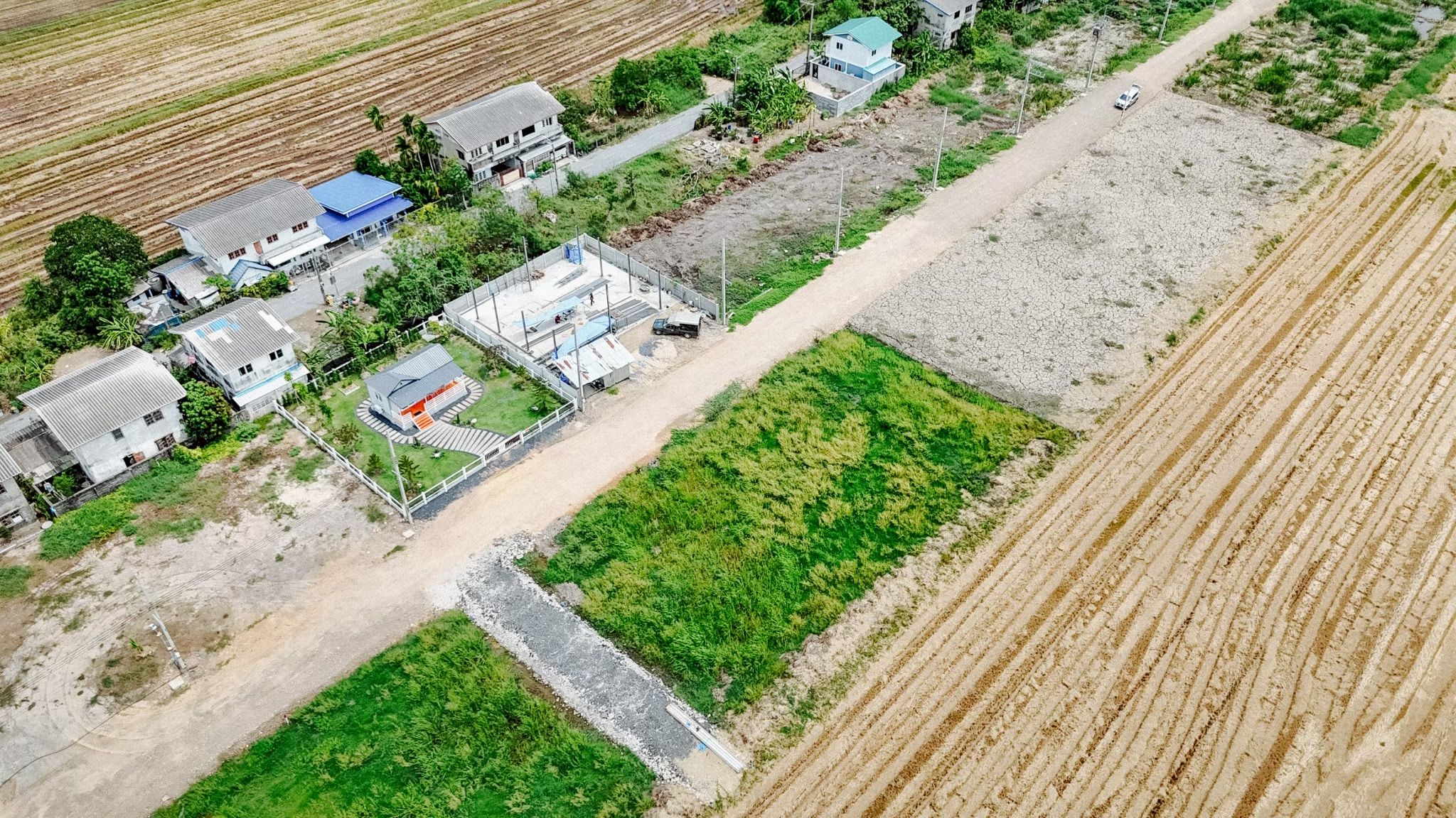 ที่สวย 100 ตรว ทำเลดี บรรบยากาศดี หนองจอก กรุงเทพ