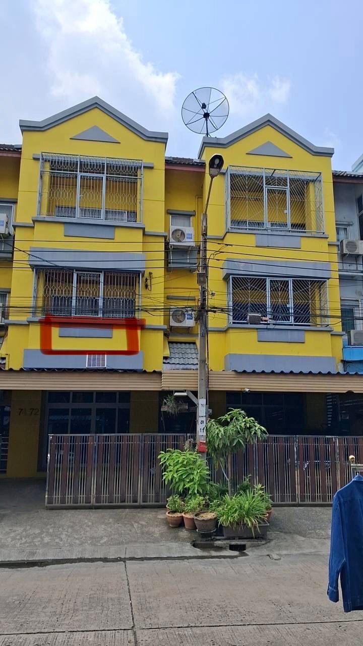 ขายบ้านกรุงเทพฯ บางขุนเทียน Town home 2 หลัง ตรงข้ามกัน พระราม 2