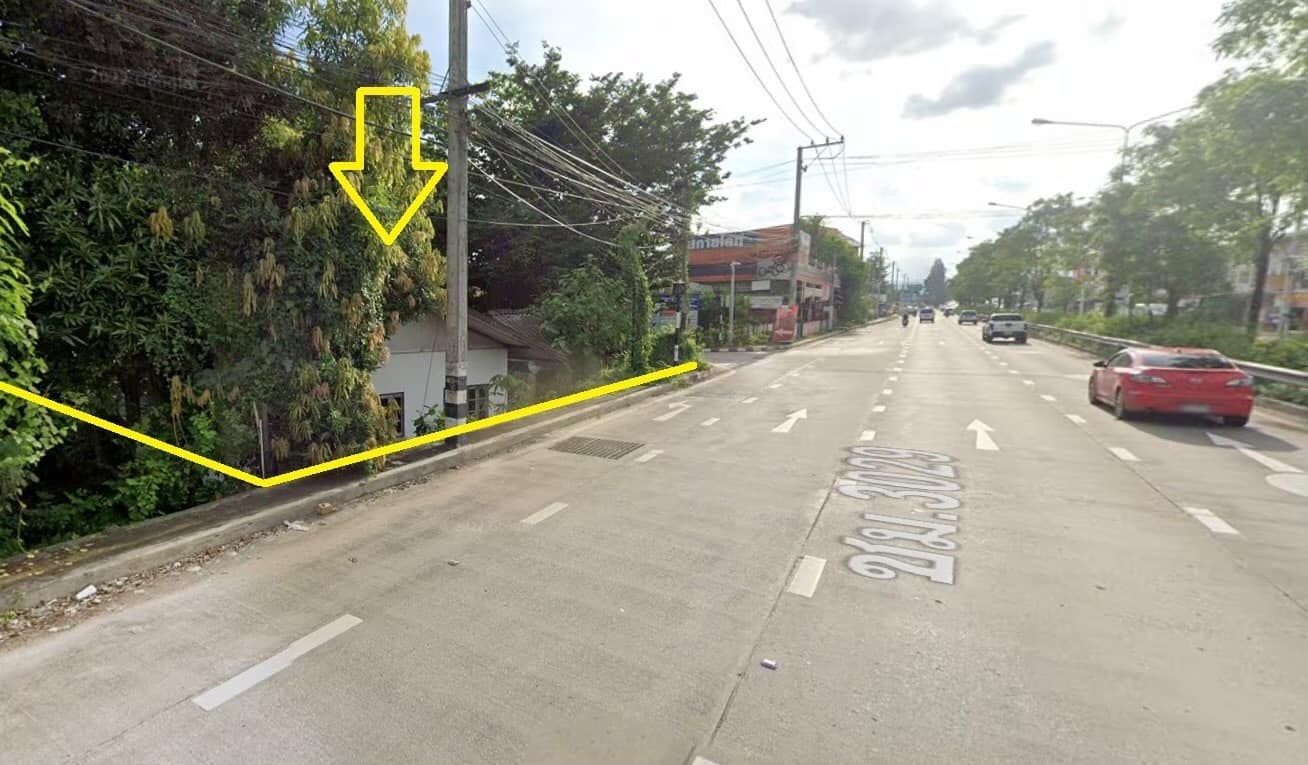 ขายที่ดิน 122 วา ติดถนนสมโภช เชียงใหม่ 700 ปี