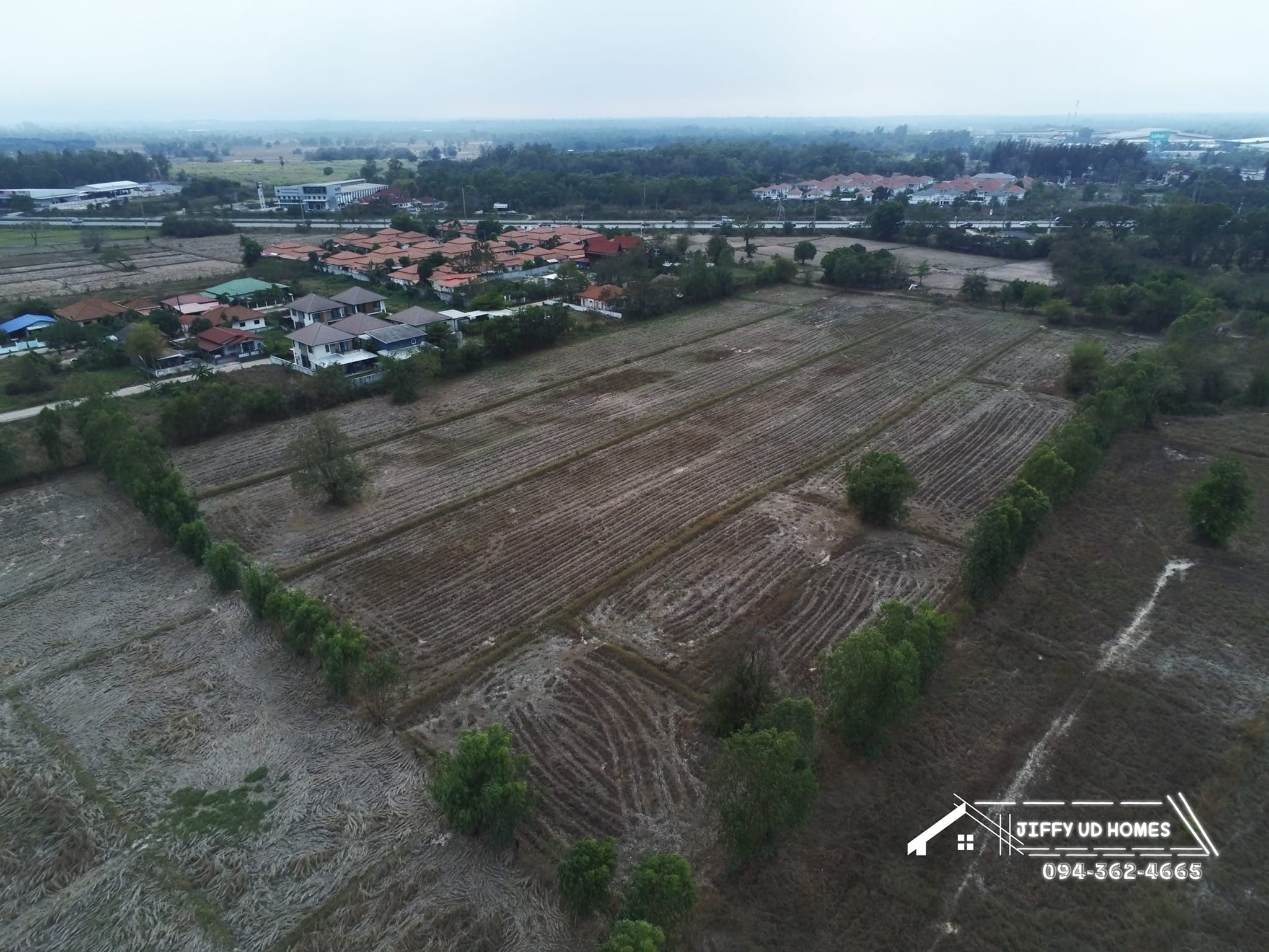 ที่ดินเนื้อที่ 15-0-5 ตรว.หลังหมู่บ้านกลางเมือง​ 4 อุดรธานี