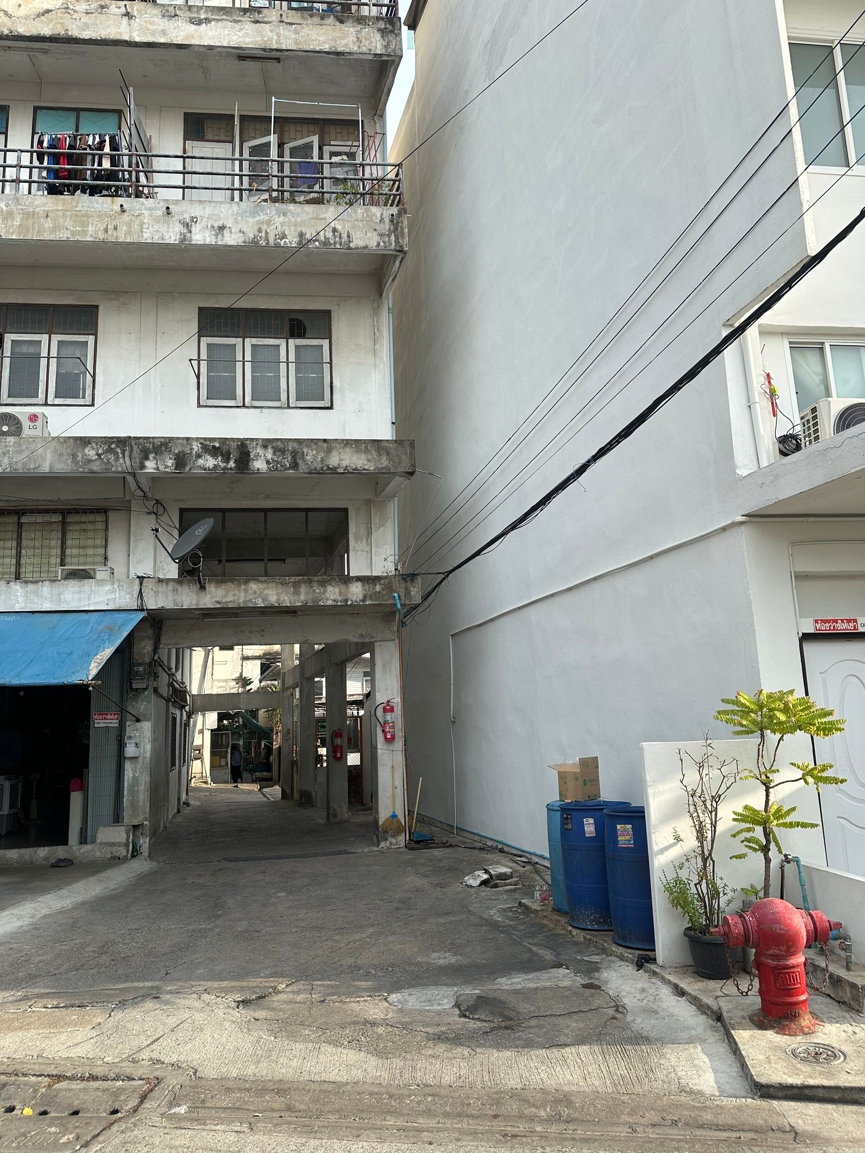 ขายที่ดินกรุงเทพฯ เขตบางกอกน้อย จรัญ29 ไกล้mrtไฟฉาย