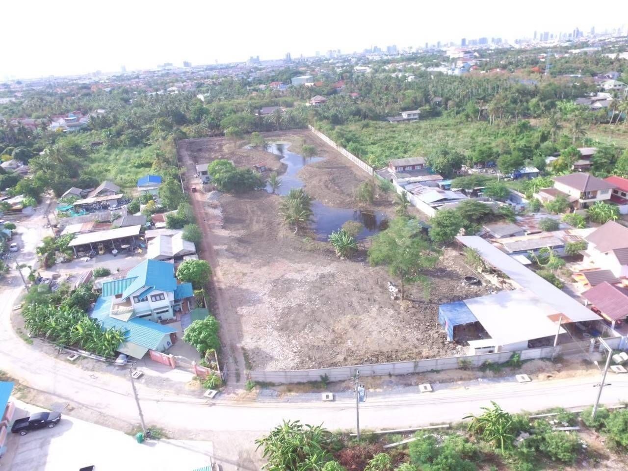 ขายที่ดินสวย น้ำไม่ท่วม เหมาะสำหรับโครงการ หมู่บ้าน รีสอร์ท ตลาด อพาร์ทเม้นท์ โรงแรม ฯลฯ กทม 13-0-76 ไร่