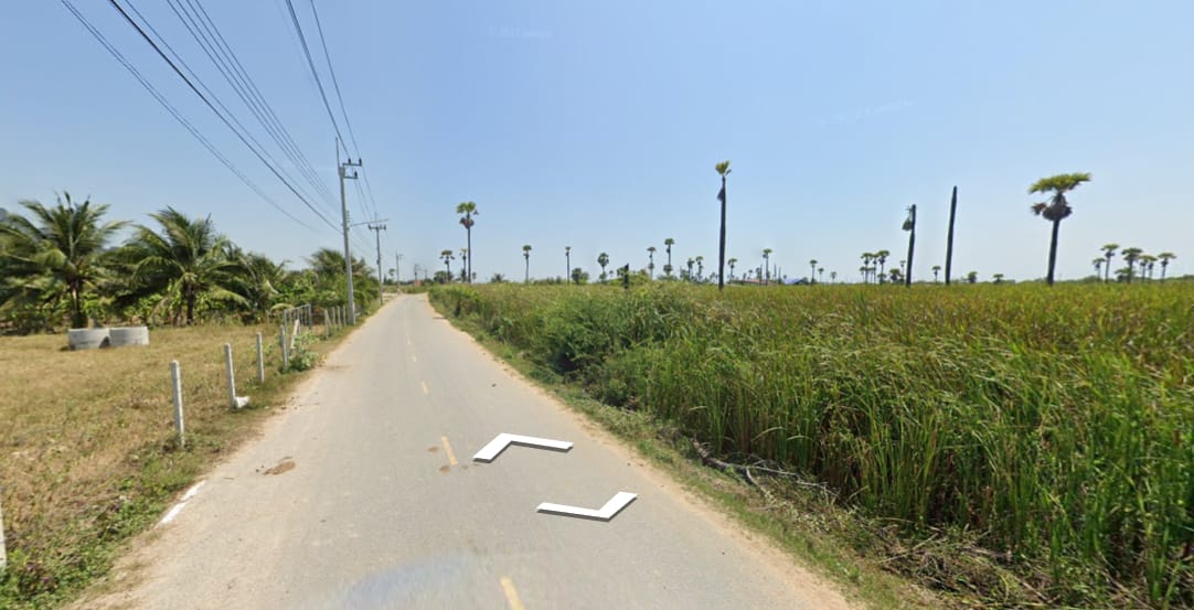 ที่ดินทำเลดีมาก ใกล้ทะเล ใกล้รถไฟ ชะอำ เพชรบุรี 14-2-52