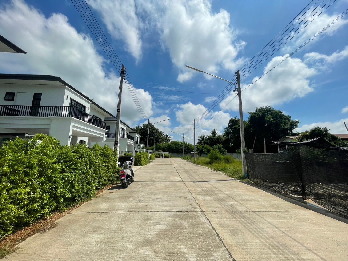 ขายที่ดินพิษณุโลก แปลงสวยถมเเล้วพร้อมเสาเข็ม เมืองพิษณุโลก