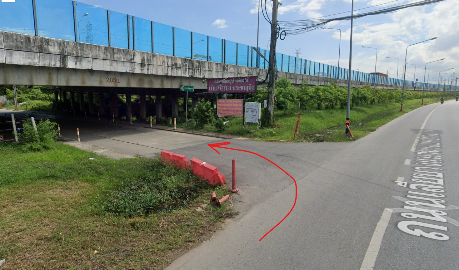 ขายบ้านกรุงเทพ เขตทุ่งครุ บ้านเดี่ยว 2 ชั้น หมู่บ้านพิศาลประชาอุทิศ เลียบทางด่วน ฝั่งตรงข้ามปั้ม ปตท. 