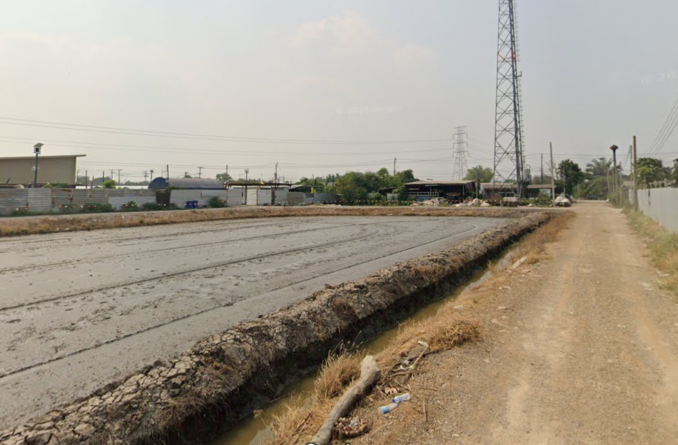 ที่ดินกรุงเทพ เขตคลองสามวา ใกล้ทางด่วนฉลองรัฐ