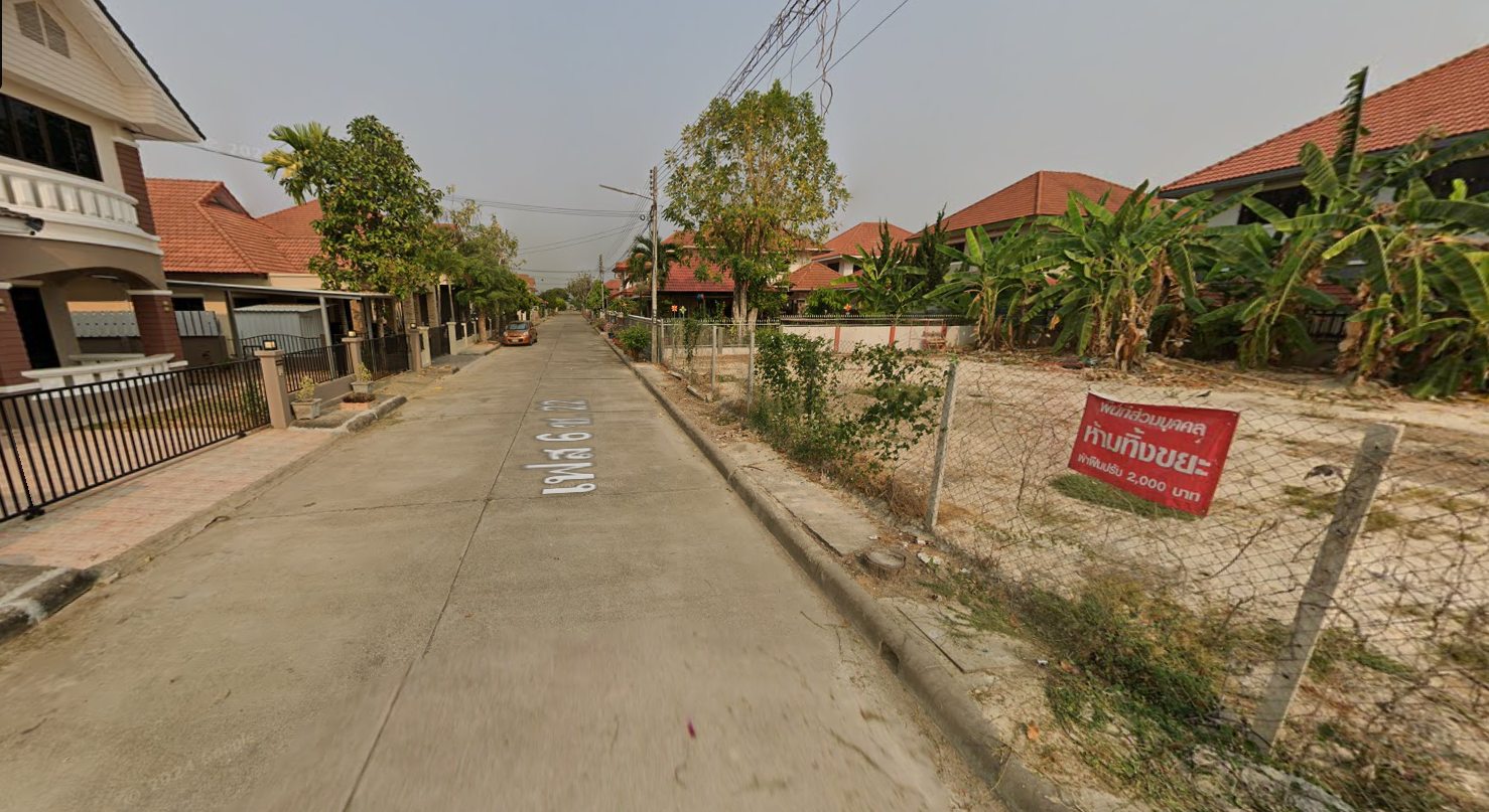 ขายที่ดินเชียงใหม่ ในโครงการหมู่บ้าน อยู่หลังโลตัส เชียงใหม่-รวมโชค