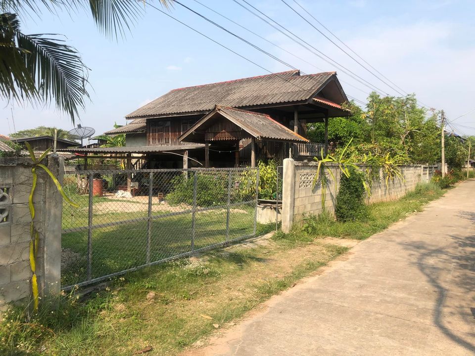 บ้านพร้อมที่ดิน  อ.เเม่ใจ  พะเยา 0-2-64 ตรว.
