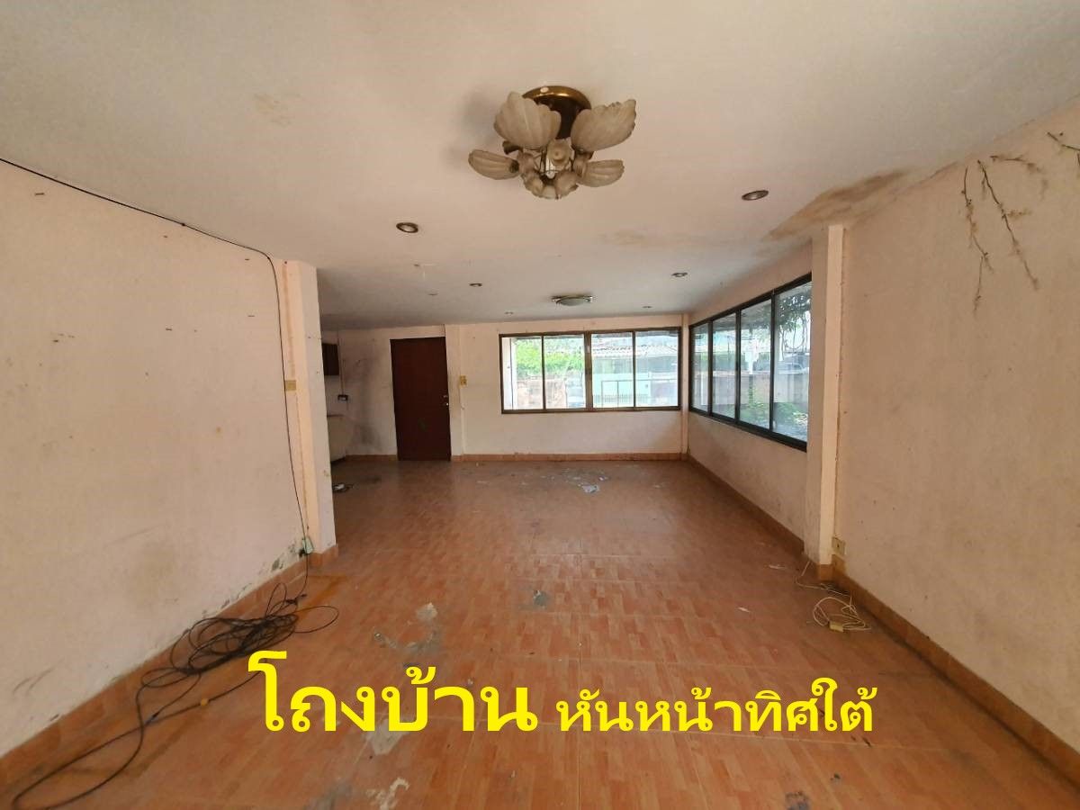 ขายบ้านเดี่ยว 2 ชั้น ราคาถูก เสนานิเวศน์ 1 กรุงเทพ ลาดพร้าว เลียบทางด่วนรามอินทรา เจ้าของขายเอง