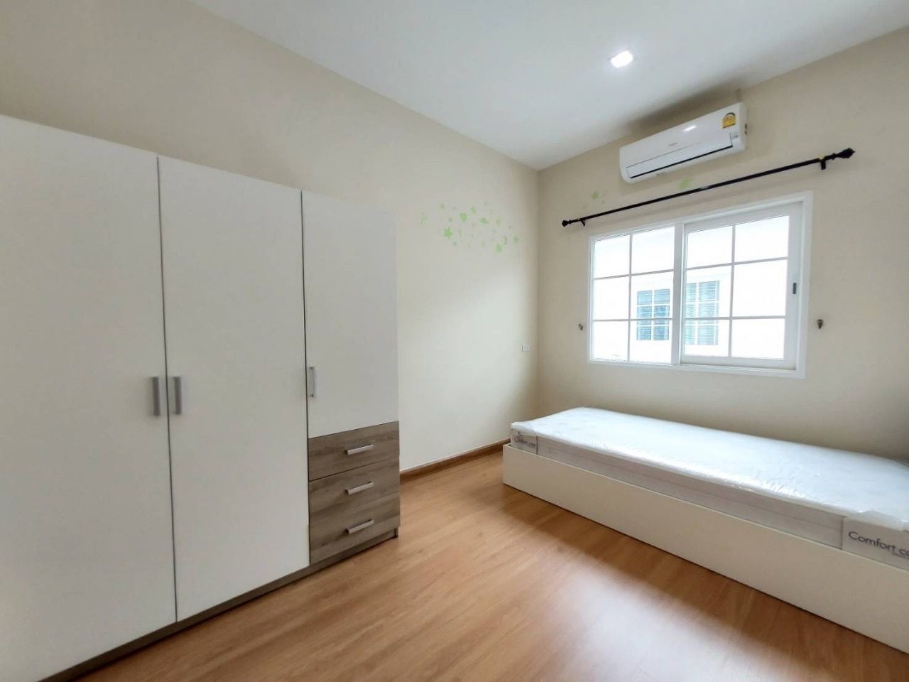 ขายบ้านนนทบุรี โครงการ โกลเด้นซิตี้ เมืองทองแจ้งวัฒนะ ปากเกร็ด 0-0-19