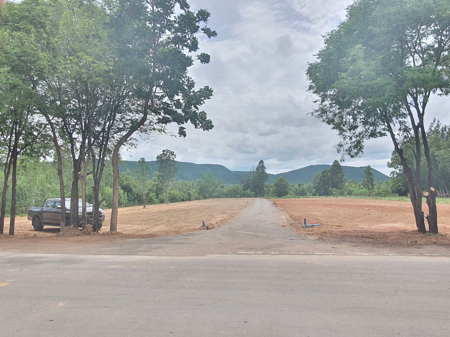 ที่ดินเปล่าแปลงสวยวิวภูเขา ราชบุรี 0-3-0