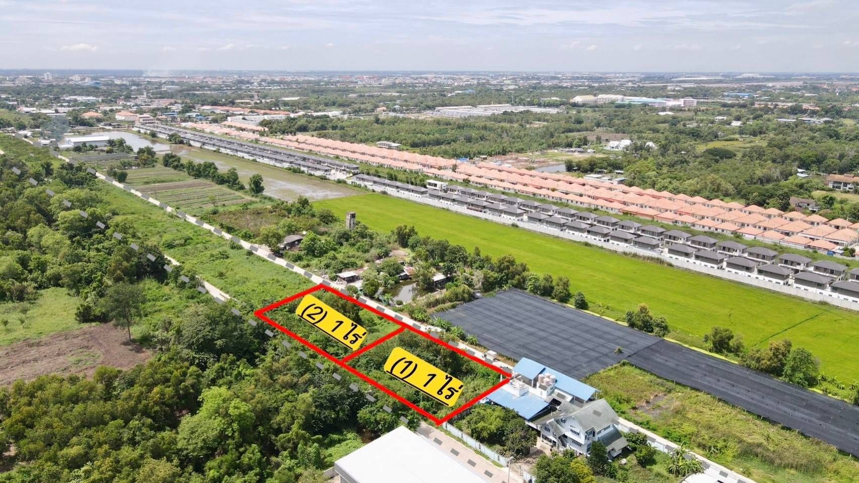ขายที่ดินปทุมธานี แปลงสวยมาก ซอยเอราวัณ 26 ใกล้ตลาดไท วัดธรรมกาย คลองหลวง 2-0-0