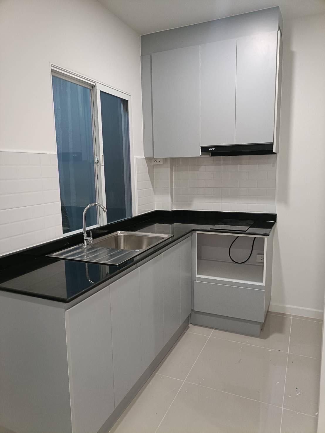 ทาวน์โฮมใกล้เมือง โครงการ LPN ติดถนนใหญ่ลาดปลาดุก สไตล์ Simple & Style