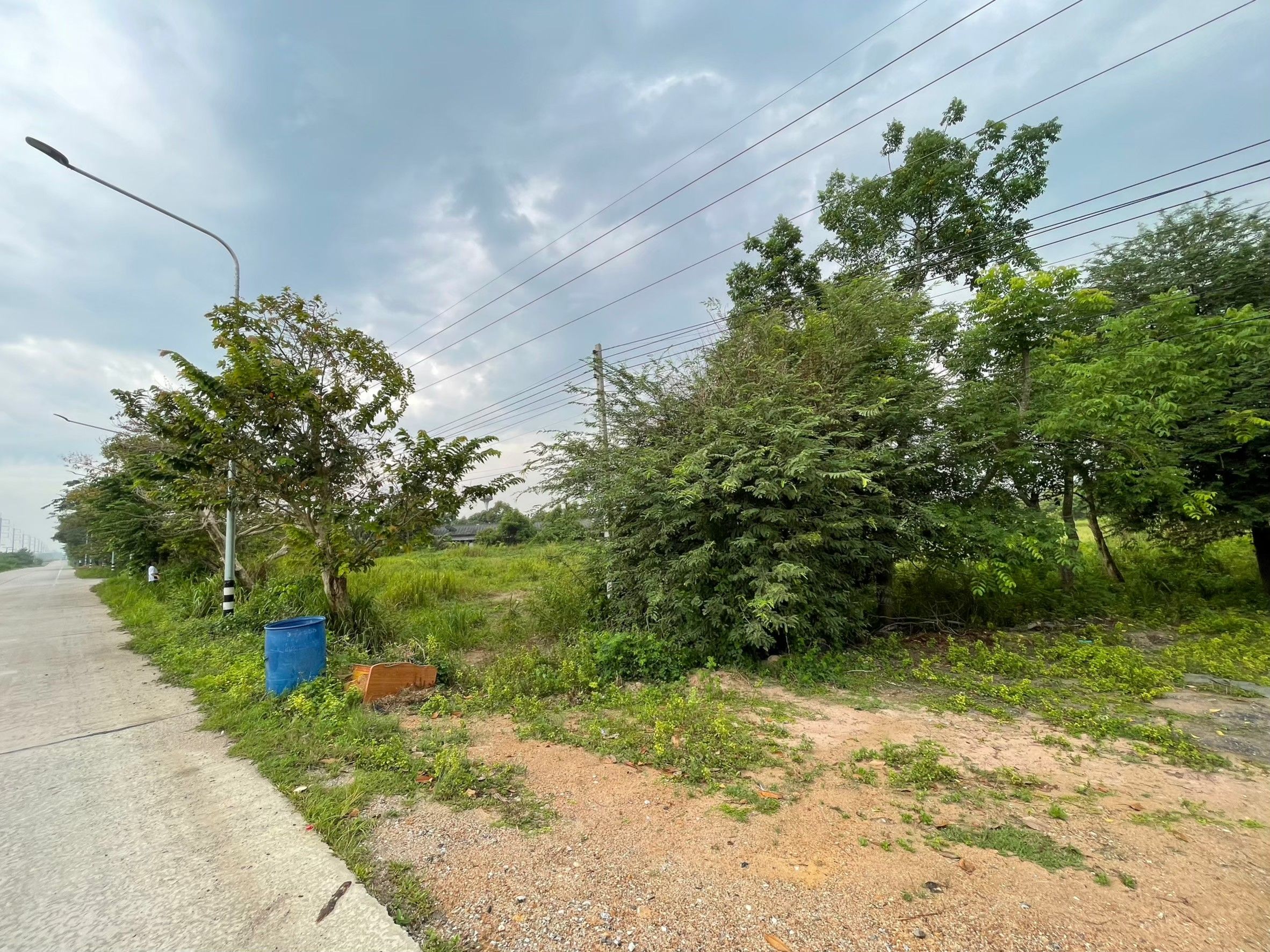 ขายที่ดินชลบุรี สีม่วง สร้างโรงงานได้