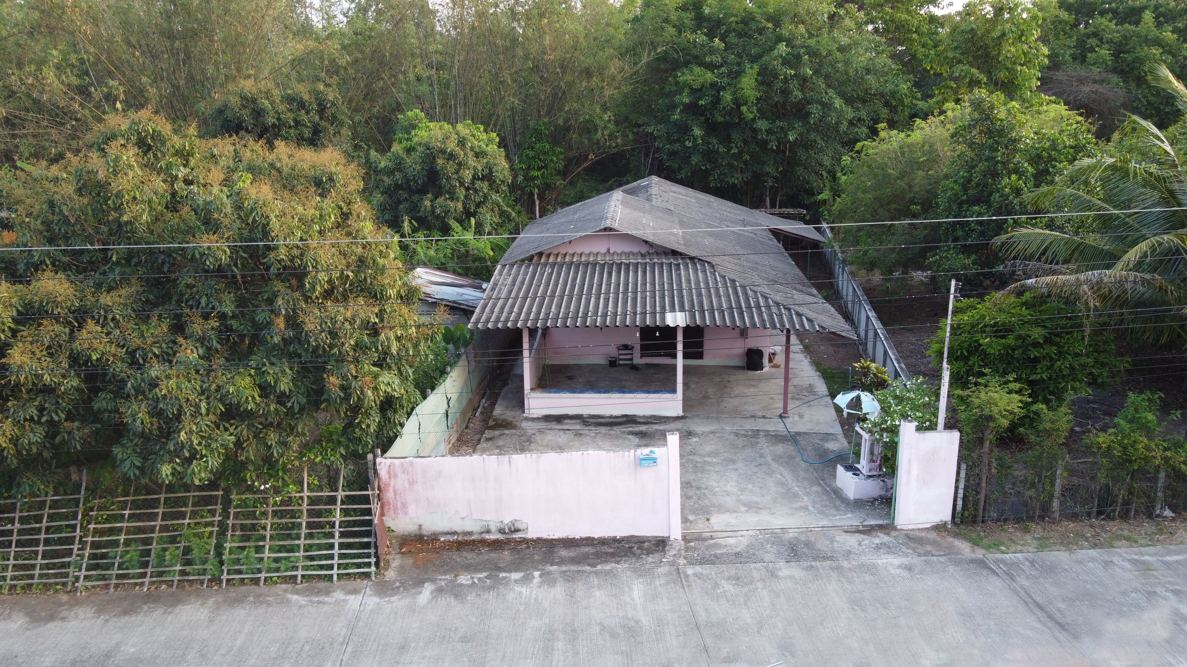  ขายบ้านพร้อมที่ดิน 100 ตร.ว. 3 นอน 2 ห้องน้ำ คุ้มค่าาสุดๆ