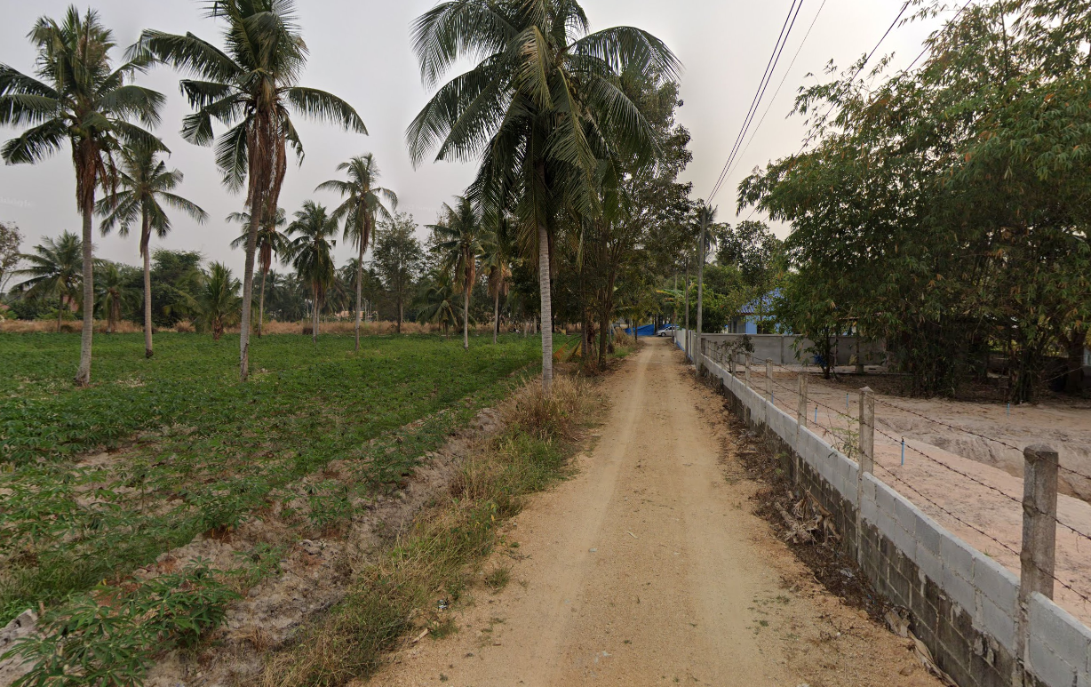 ขายที่ดินชลบุรี ขาดตัวเจ้าของออกให้หมด ที่ดินแปลงสวย บรรยากาศดี เดินทางสะดวก บางละมุง ชลบุรี 7-0-54 ไร่.