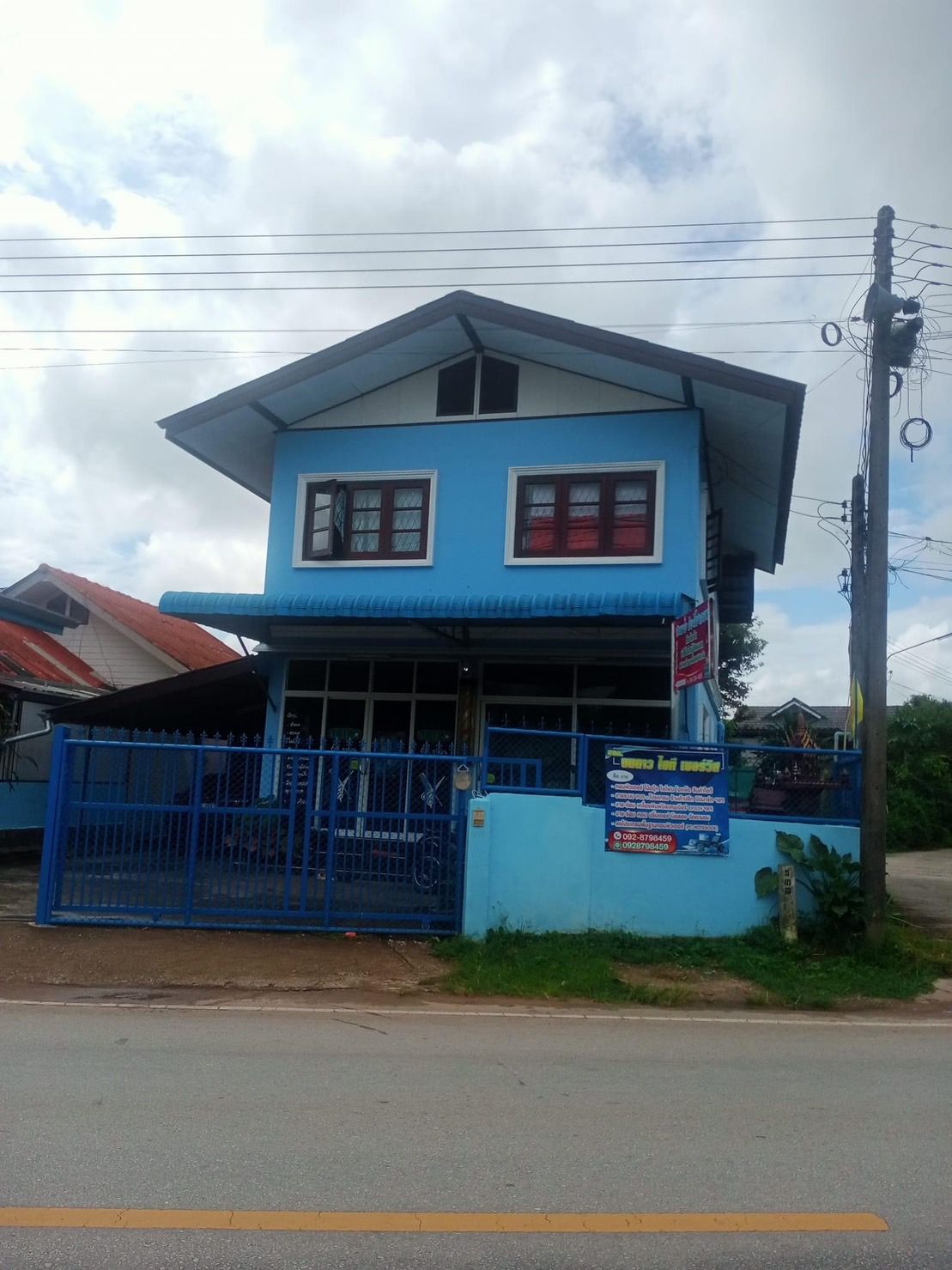 ขายบ้านเชียงราย ใกล้สินธานีห้วยสัก ติดถนสาธารณะ เมืองเชียงราย 0-0-47 ไร่.