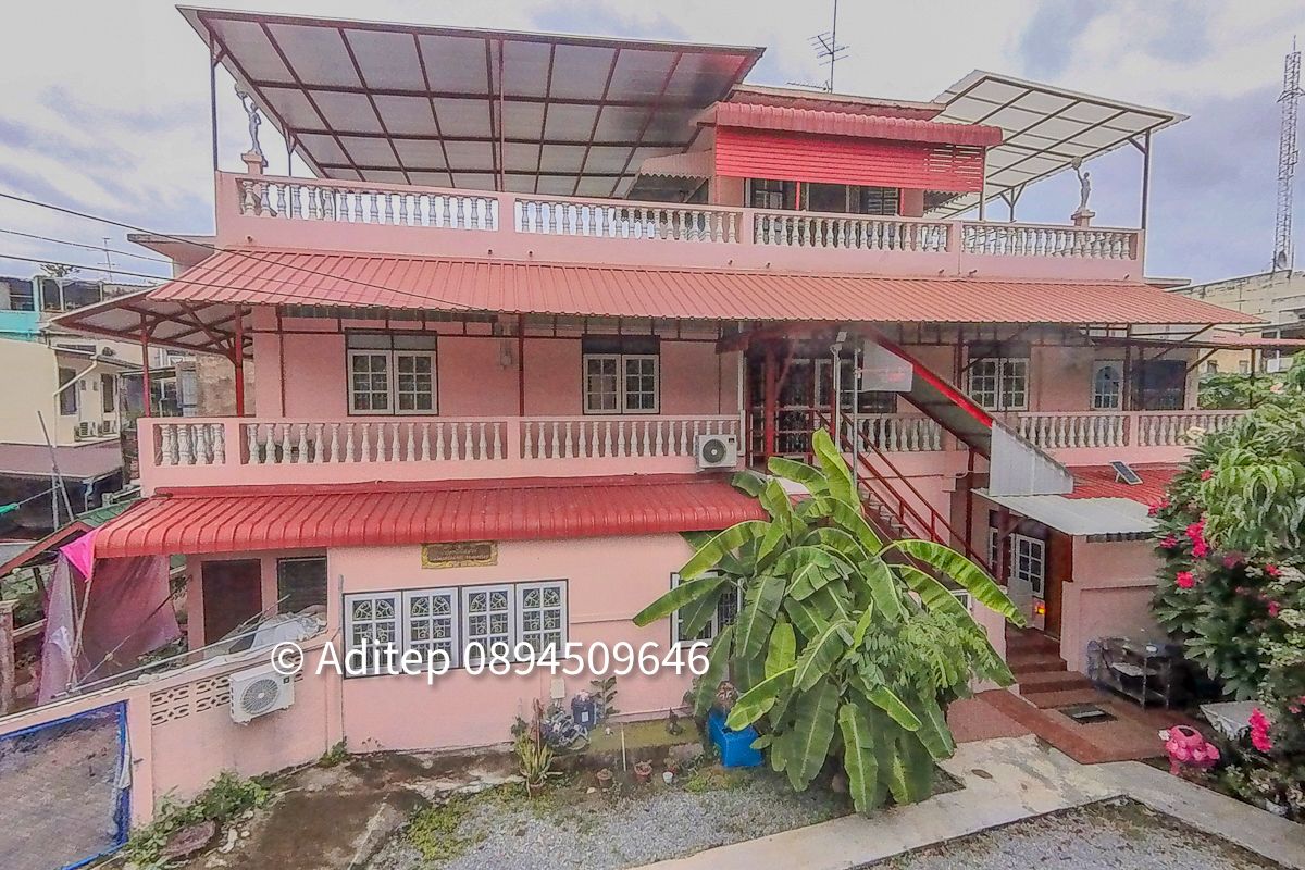 **ขายด่วน!** บ้านเดี่ยว 154 ตรว. พร้อมกิจการโฮมสเตย์มีใบอนุญาต  สร้างรายได้ทันที! เดินถึง MRT สิรินธร 500 ม. ใกล้สะพานซังฮี้ 