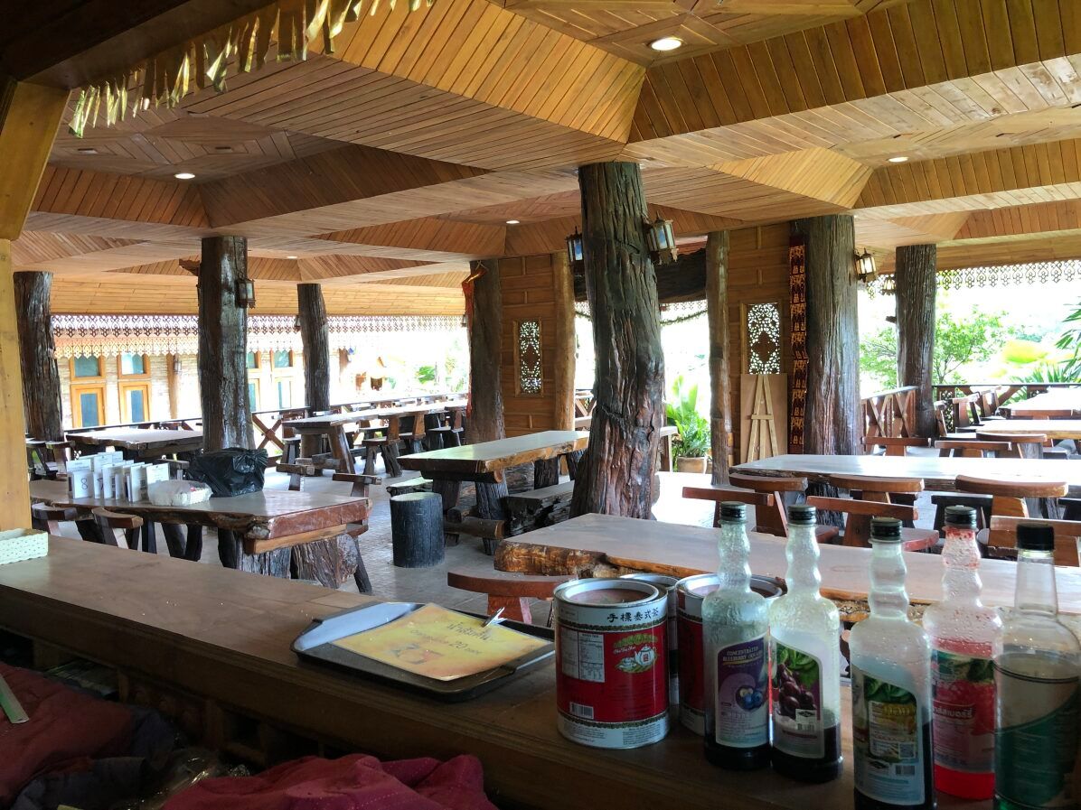 ขายบ้านเชียงราย พร้อมกิจการร้านอาหารสไตล์ล้านนา ติดถนนพหลโยธิน แม่ลาว เชียงราย 0-2-50 ไร่.