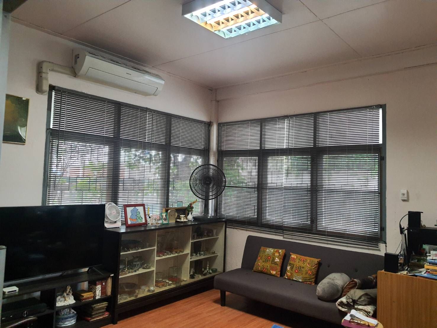 ขายบ้านเดี่ยว พื้นที่ 88 ตรว. เข้าซอยเพชรเกษม 68 เพียง 500 เมตร เหมาะเป็นที่อยู่อาศัย และทำธุรกิจ