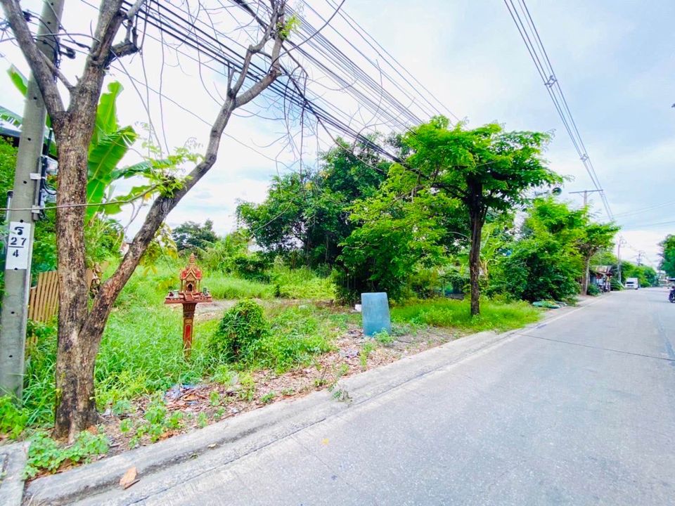 ที่ดินเปล่า อ.พระประแดง จ.สมุทรปราการ 0-2-36 ไร่.