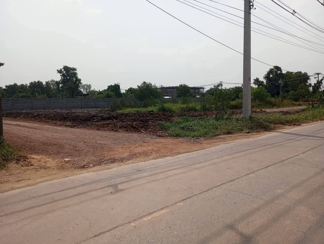 🌟🔥 ที่ดินหัวมุม 3 ด้าน — ทำเลทอง คลองสาม 三面临路转角地 — 巴吞他尼 Khlong Sam 黄金地段