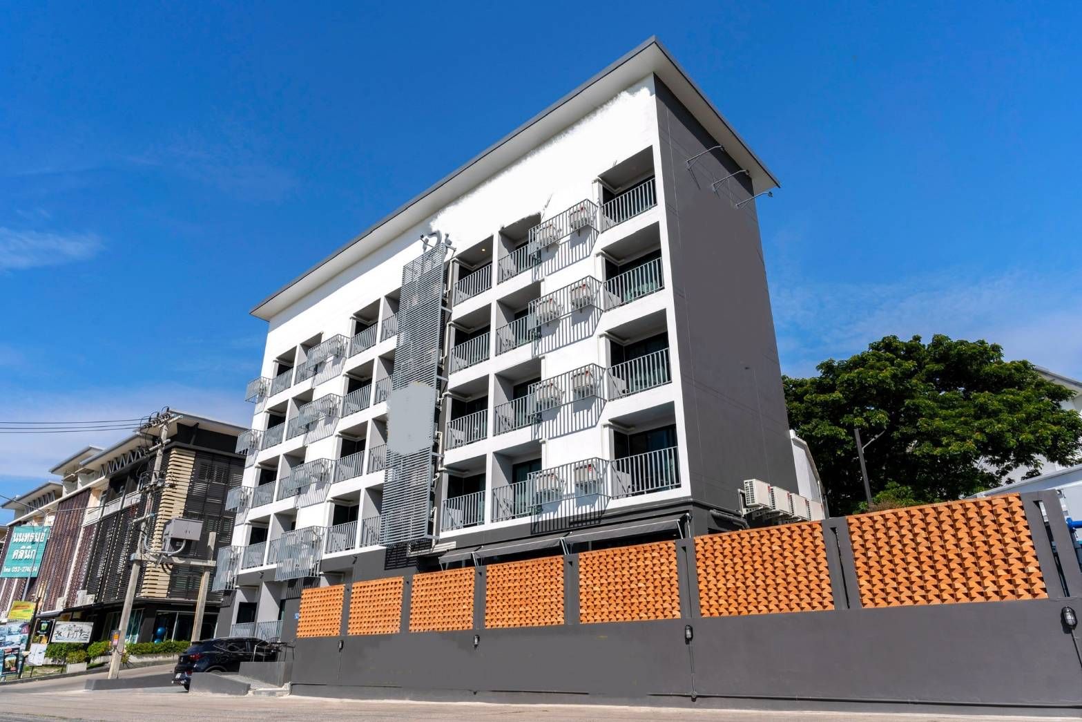 ขายโรงแรมเชียงใหม่ อำเภอเมือง โรงแรมในทำเลทอง เหมาะกับการลงทุนเป็นอย่างมาก 