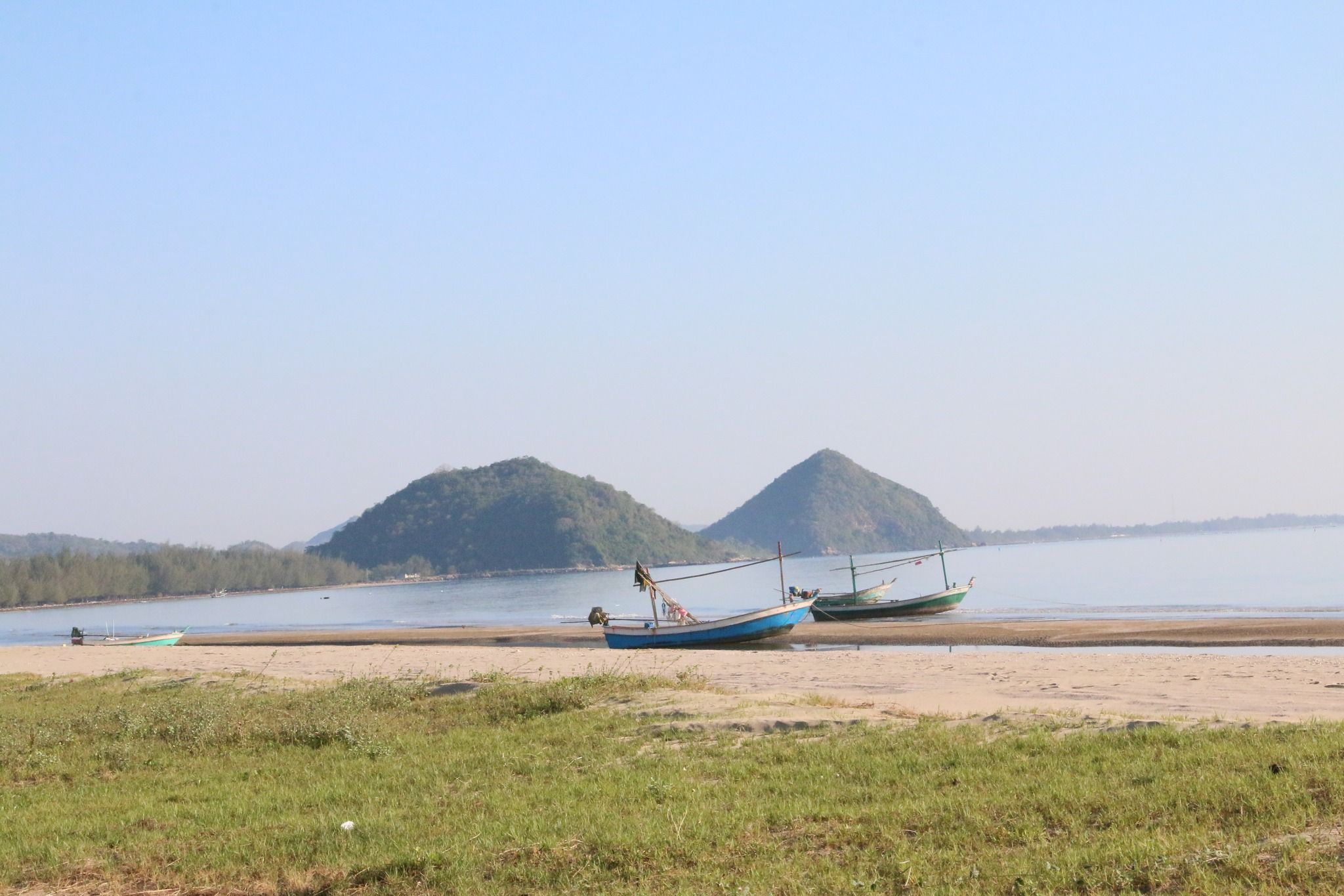 ที่ดินใกล้ทะเลหาดสามร้อยยอด ประจวบคีรีขันธ์ 60 ตร.ว