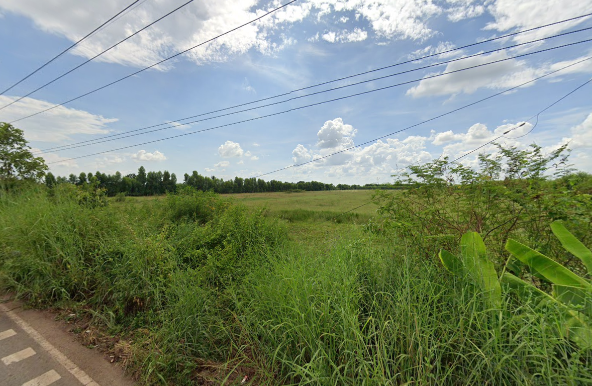 ขายที่ดินปราจีนบุรี ติดคลองชลประทานคลอง3 มีถนนชนบทตัดผ่าน