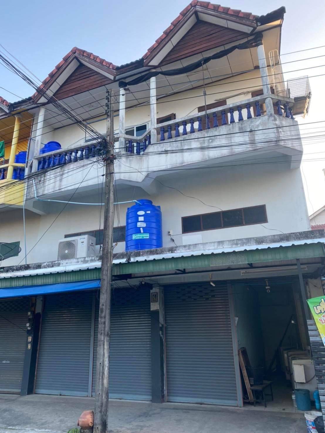 ตึกสองชั้นครึ่ง สันโค้งน้อย เชียงราย