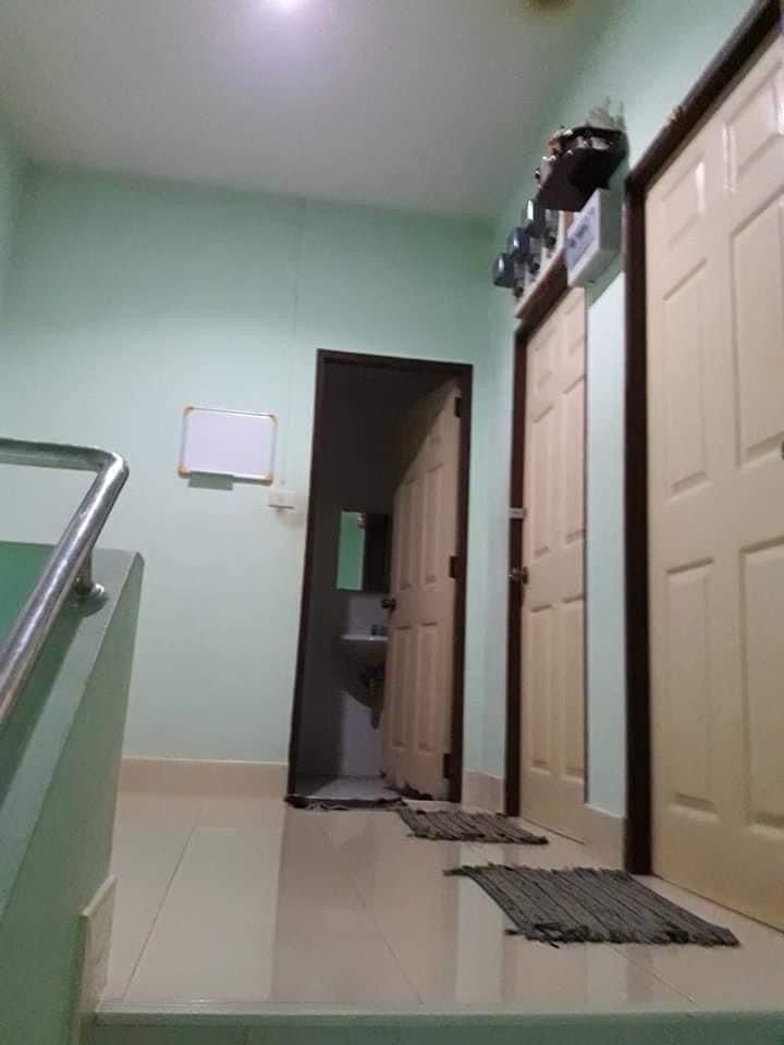 บ้านพร้อมกิจการหอพัก