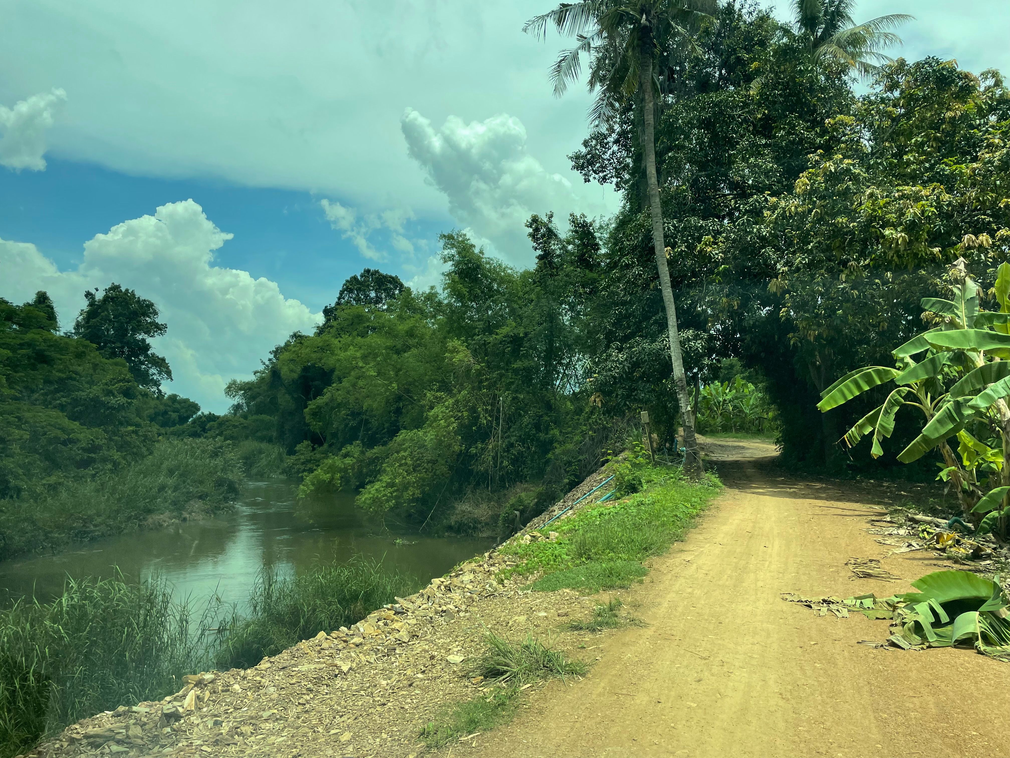 ขายที่ดินติดริมแม่น้ำเพชรบุรี
