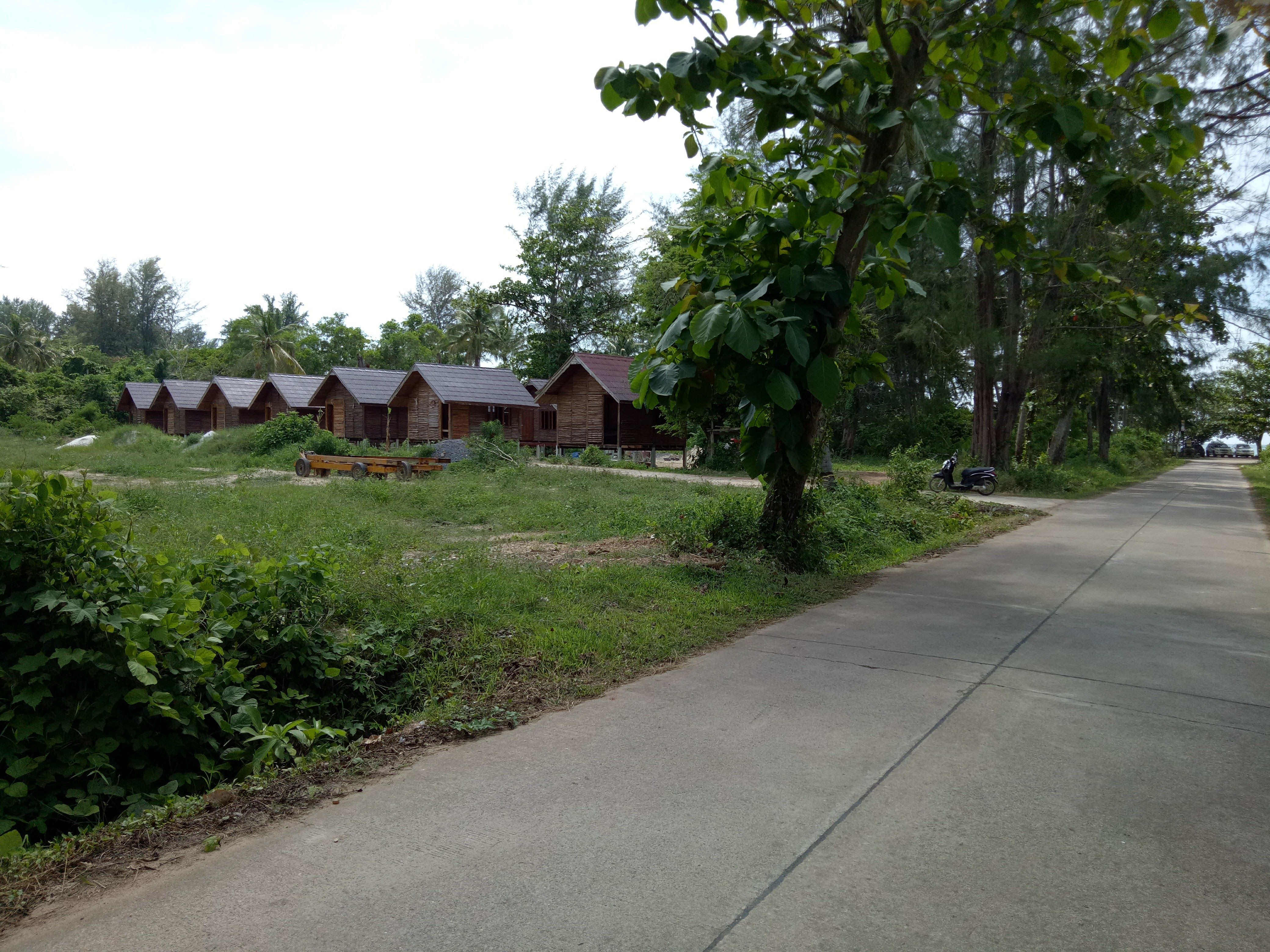 ที่ดินเกาะลันตา ใกล้ทะเล แหล่งท่องเที่ยว เหมาะสำหรับทำรีสอร์ท โรงแรม บ้านเช่า