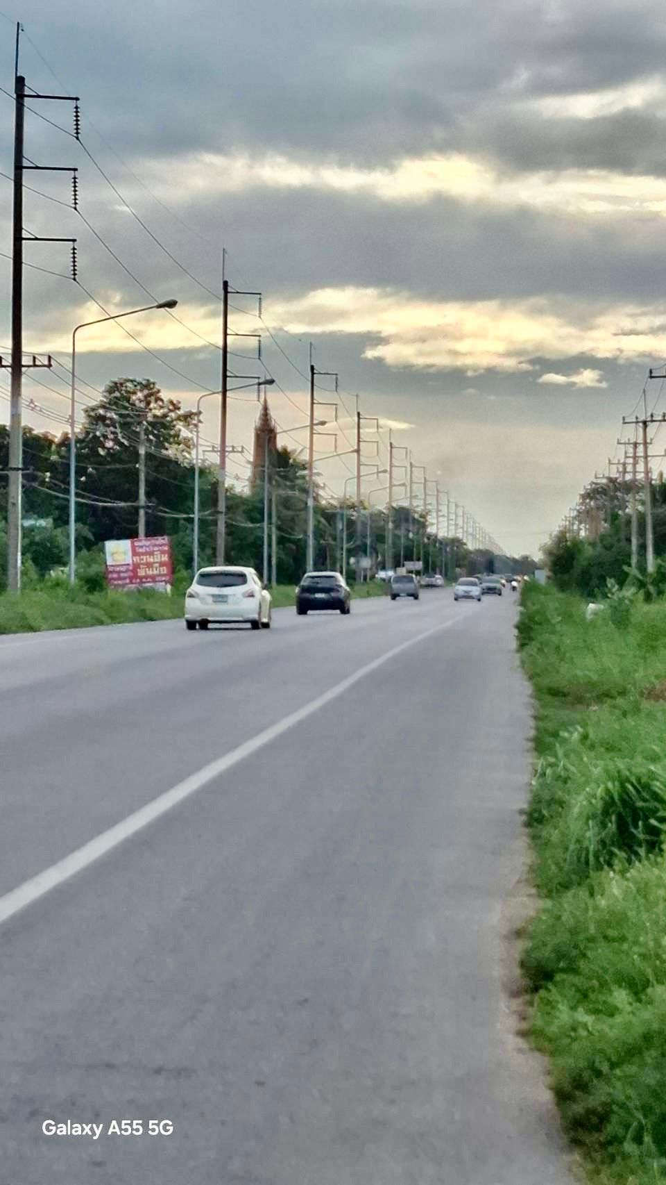 ขายที่ดินแถวหนองเบน เกือบ1ไร่