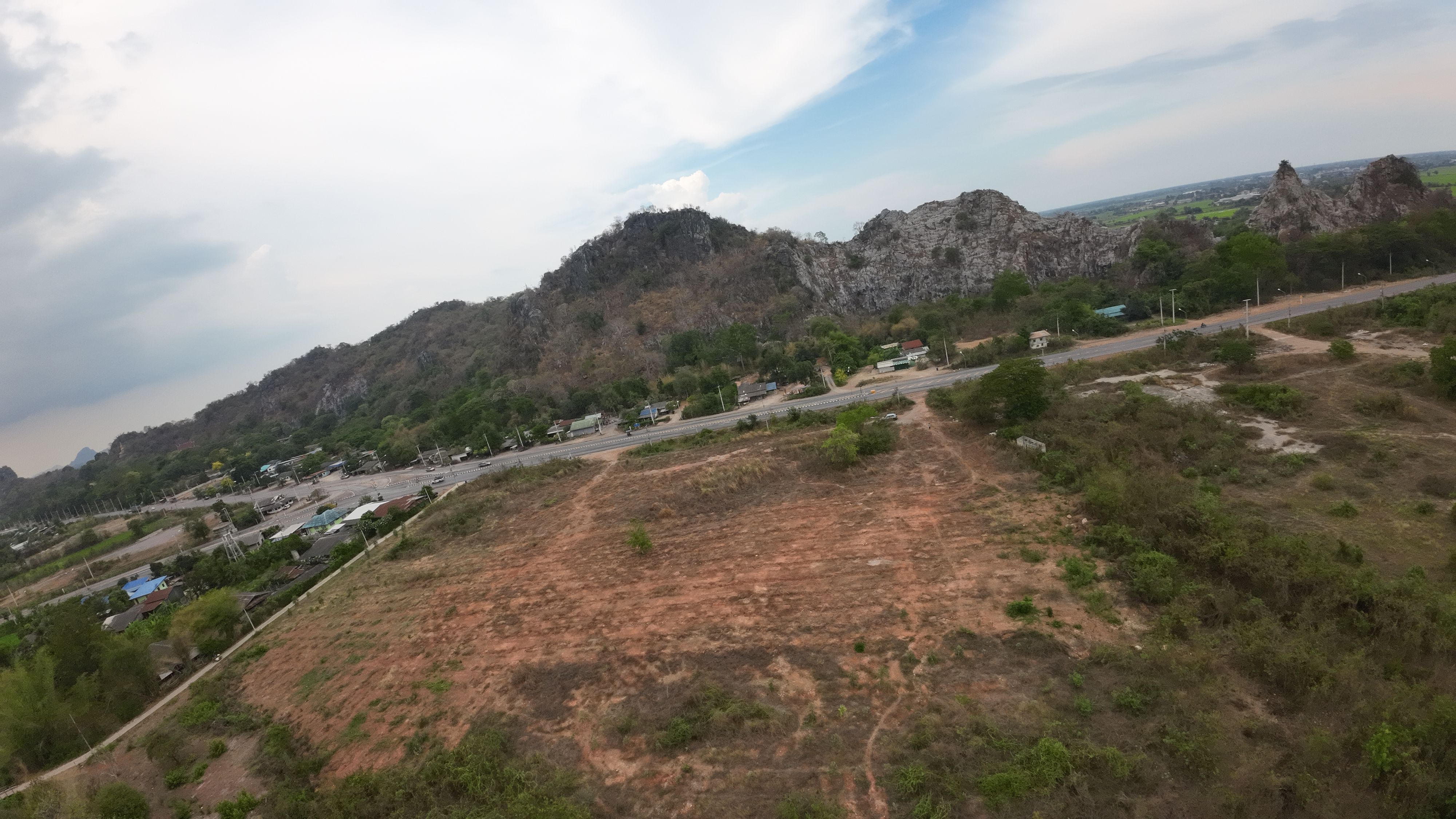 ขายที่ดินปากท่อ 19 ไร่ ติดถนน3206 ใกล้ปั๊ม-ชุมชน บรรยากาศดี หน้ากว้าง เหมาะลงทุน !