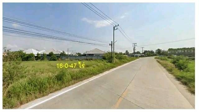 ขายที่ดินชลบุรี ที่ดินแปลงสวย  พานทอง ใกล้แหล่งอำนวยความสะดวกรอบด้าน 16-0-47 ไร่