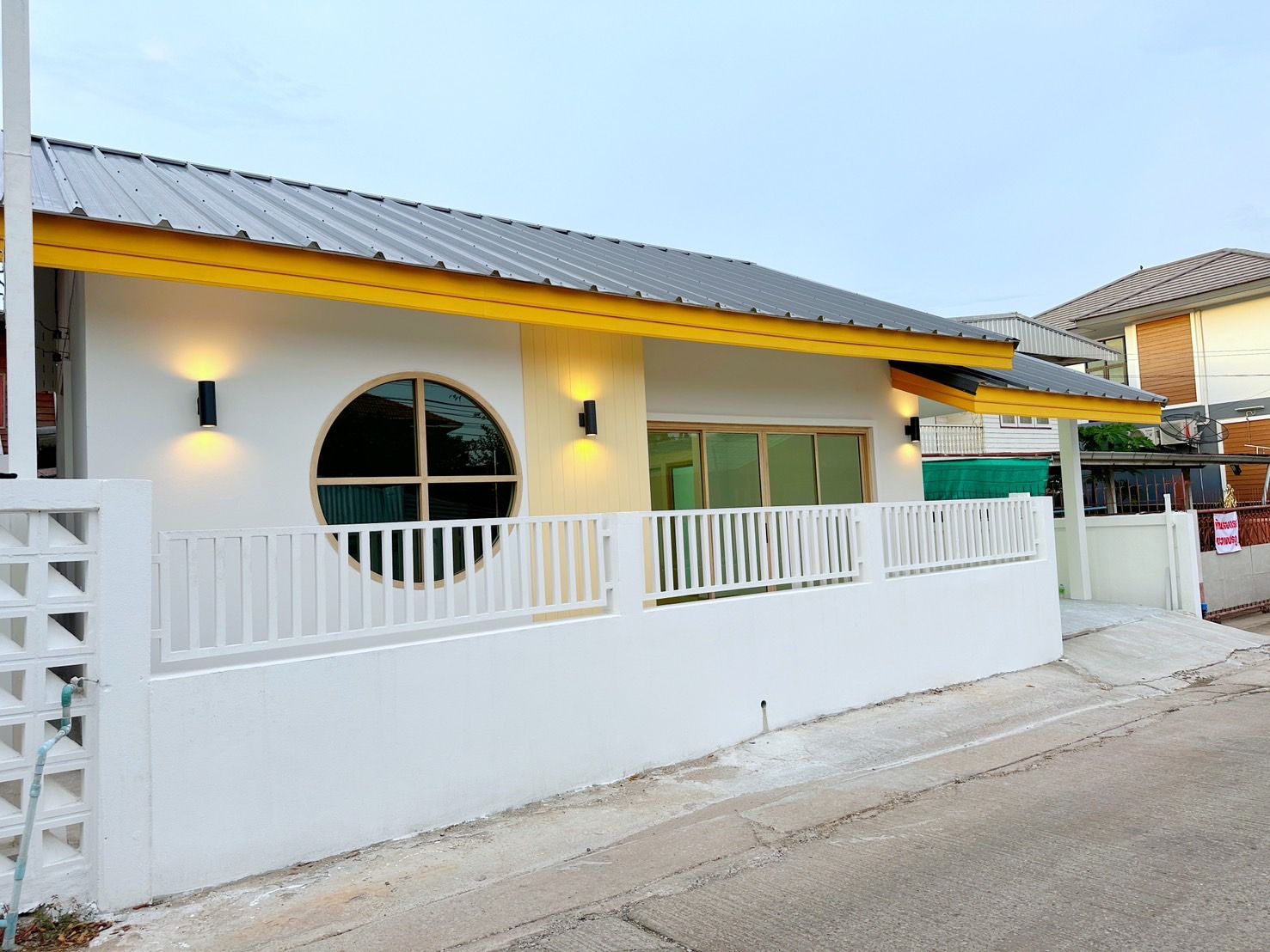 ขายบ้านอุดรธานี อำเภอเมือง บ้านสร้างใหม่ พร้อมอยู่ ทำเลดีมาก