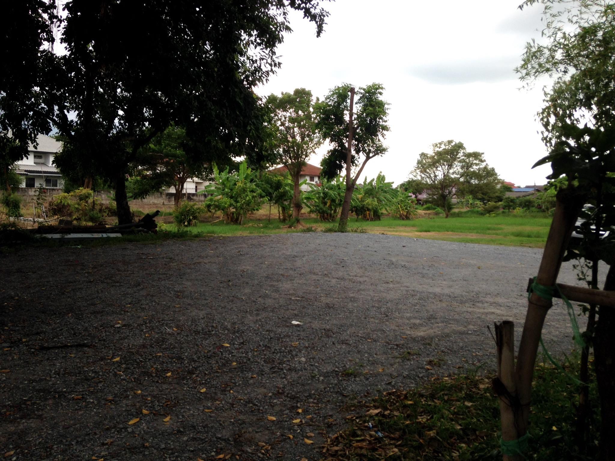 ที่ดินติดถนนกาญจนาภิเษก ทวีวัฒนา กทม. 10-2-0