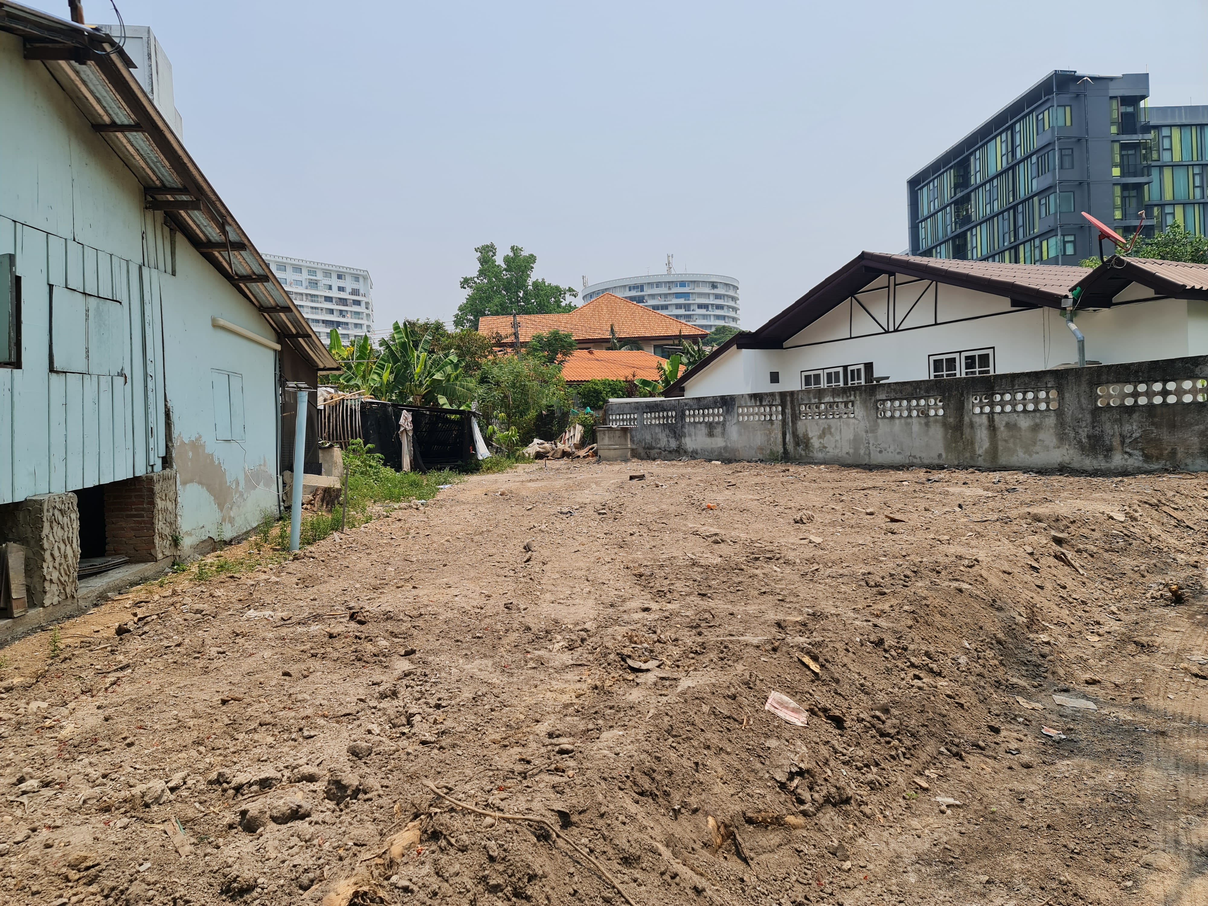 ขายที่ดินแปลงเล็กราคาถูกหลังโรงแรมเชียงใหม่ภูคำ ใกล้รั้วมช.แค่ 100 เมตร 