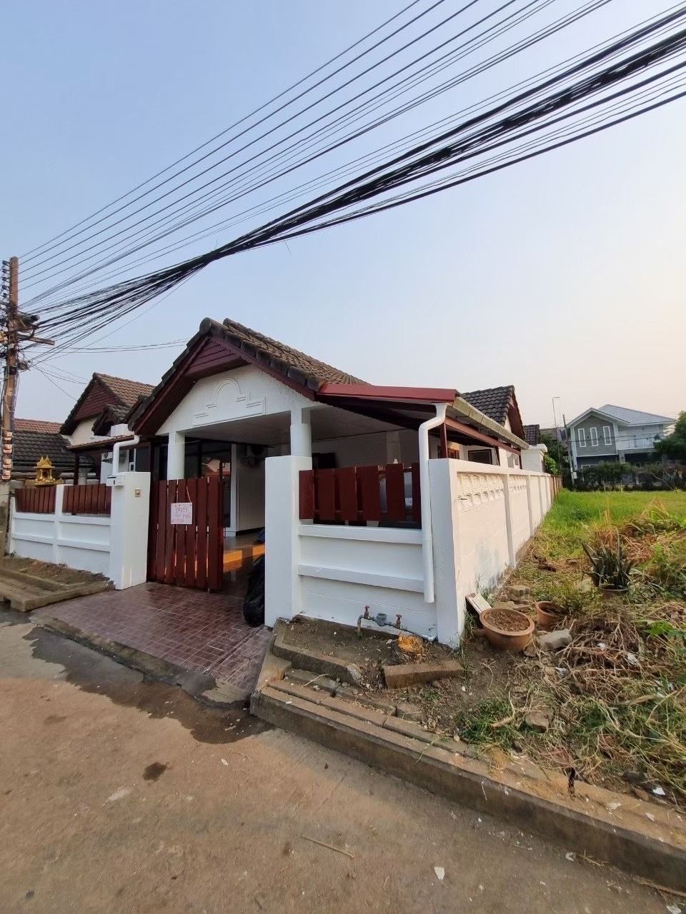 ขายบ้านเชียงใหม่ อำเภอเมือง บ้านทำเลทอง แหล่งอำนวยความสะดวกรอบด้าน 