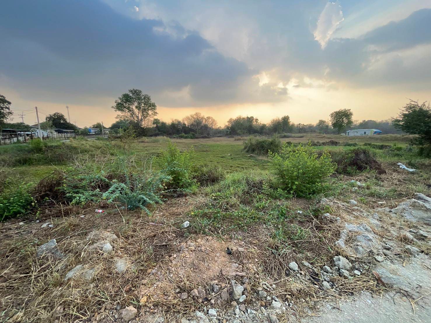 ขายที่ดินหนองขยาด 5ไร่2งาน50ตร.วา ติดทางสาธารณะ 6,075,000