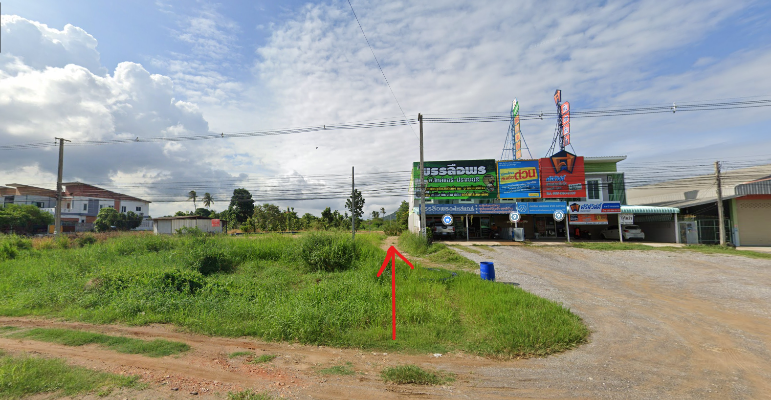 ขายที่ดินประจวบคีรีขันธ์ อำเภอปราณบุรี ที่ดินทำเลดี แถมฟรี!! บ้าน ที่ดินติดถนนเพชรเกษม ใกล้โรงเรียนหนองหอย แหล่งอำนวยความสะดวกรอบด้าน 
